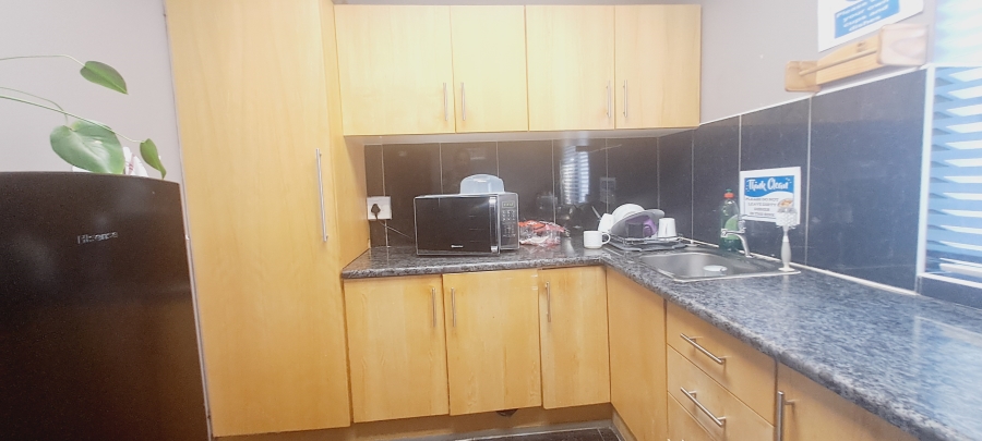 To Let commercial Property for Rent in Tyger Valley Western Cape